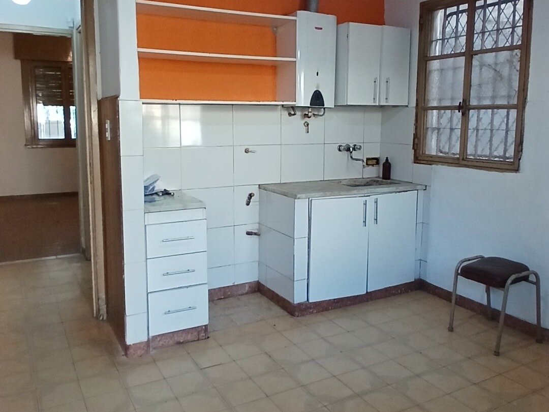 Casa en VENTA en VILLA LUGANO 3 ambientes amplios Cochera Jardin Fondo Quincho y/o Galpon Terraza Excelente ubicacion - 28