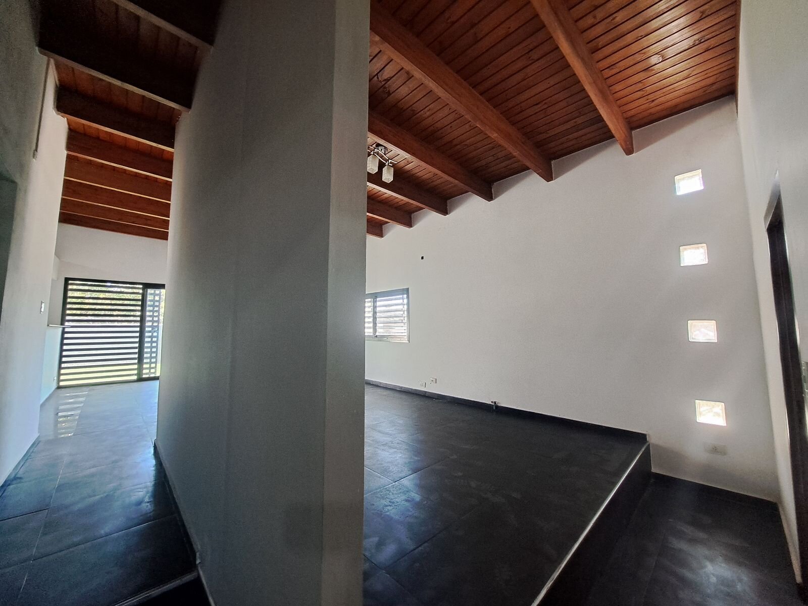 CLAUDIO CUENCA | AV CARAFFA | VILLA CABRERA - 14