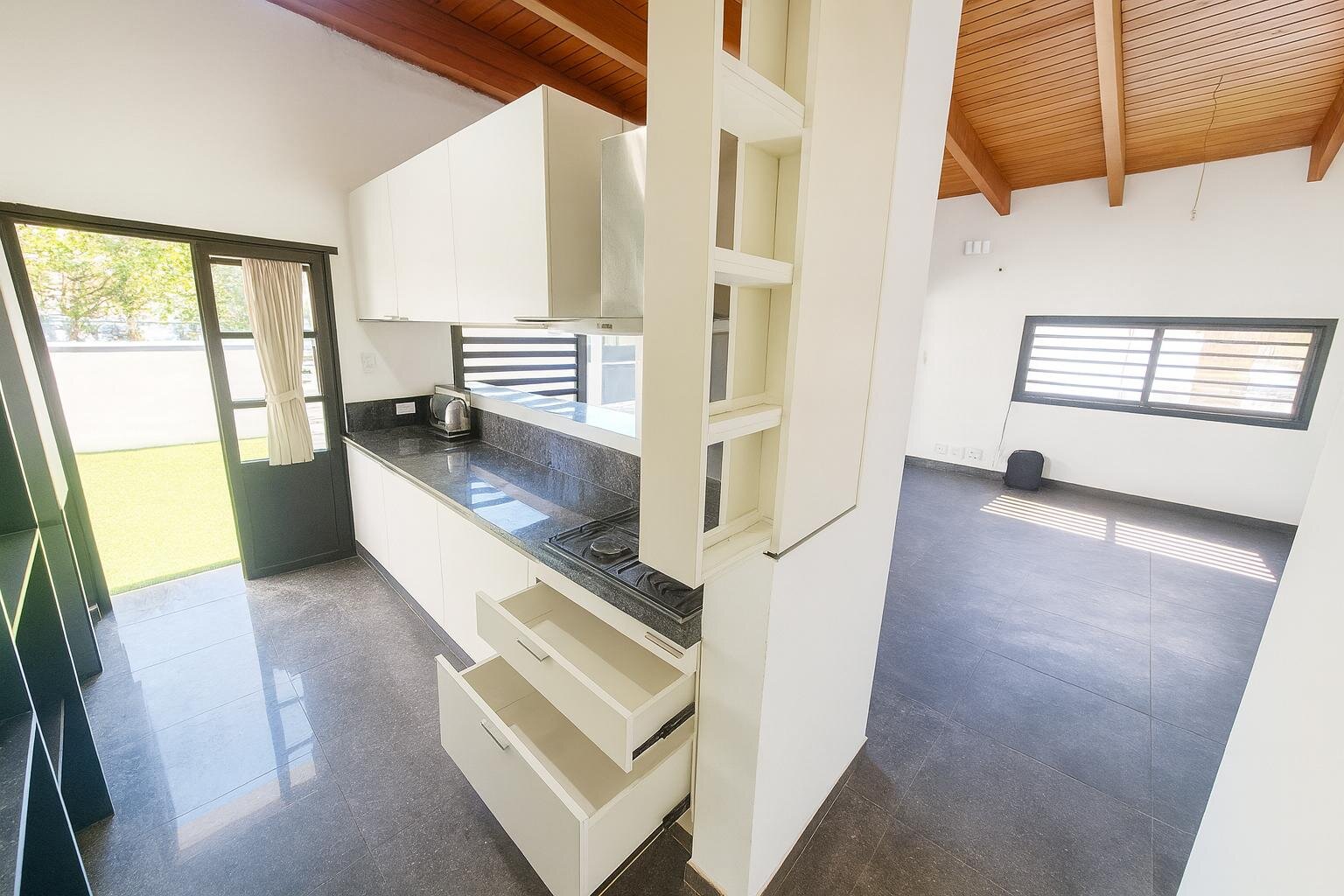 CLAUDIO CUENCA | AV CARAFFA | VILLA CABRERA - 1