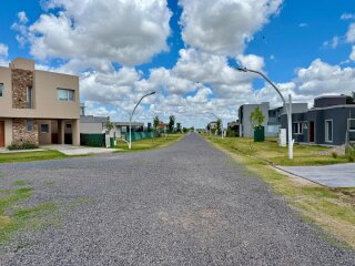 Terrenos - Pueblo Esther - Venta
