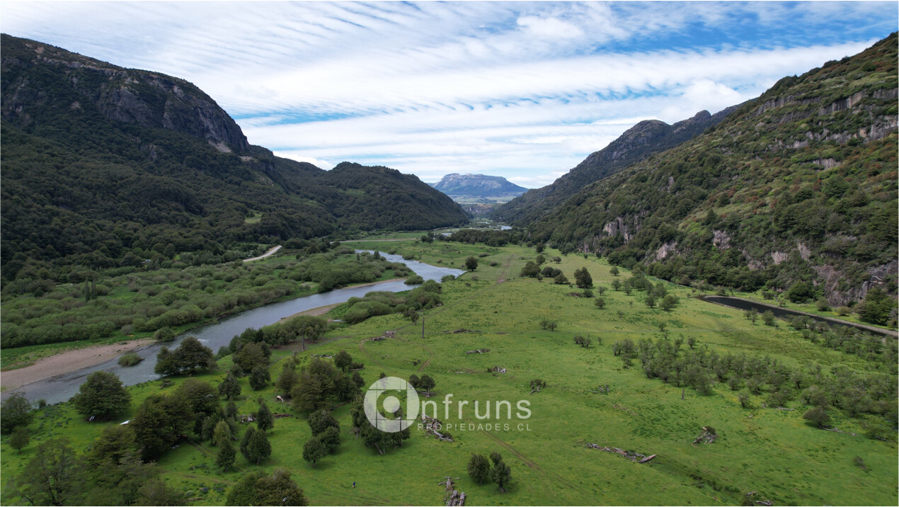 Campo en Venta en Coyhaique | 15 Dormitorios | 15 Baños | 10210000 m² | UF 82.729 - 7