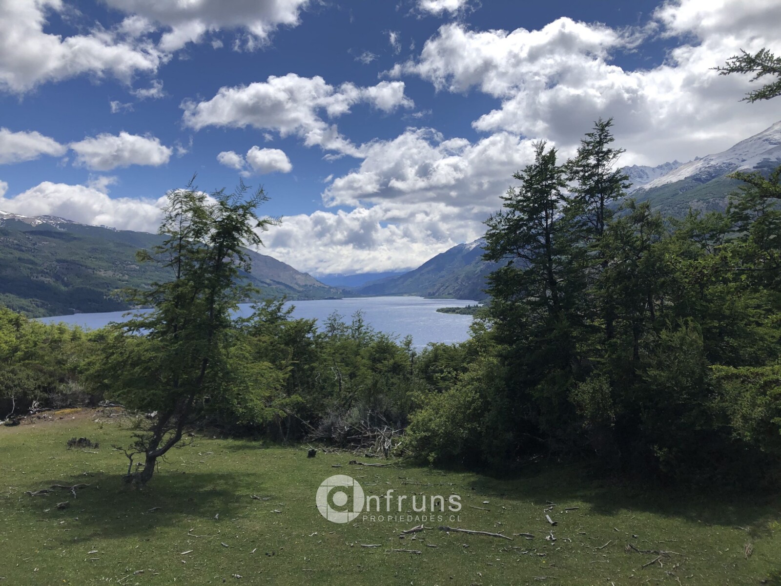Campo en Venta en Cochrane | 15 Dormitorios | 15 Baños | 5770000 m² | UF 45.227 - 4