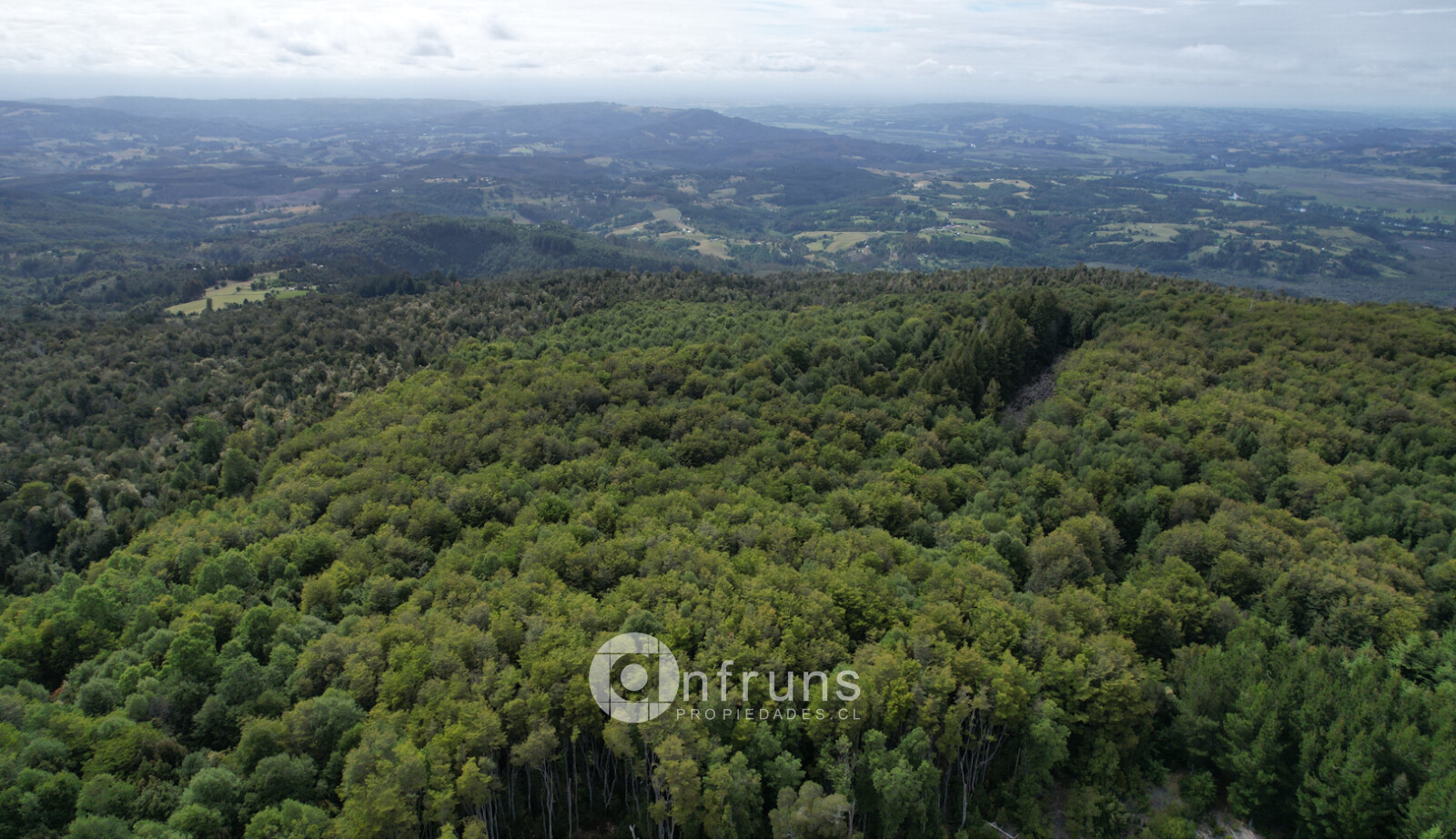 Terreno en Venta en Region de Aysen | 15 Dormitorios | 15 Baños | 27540000 m² | UF 64.825 - 4