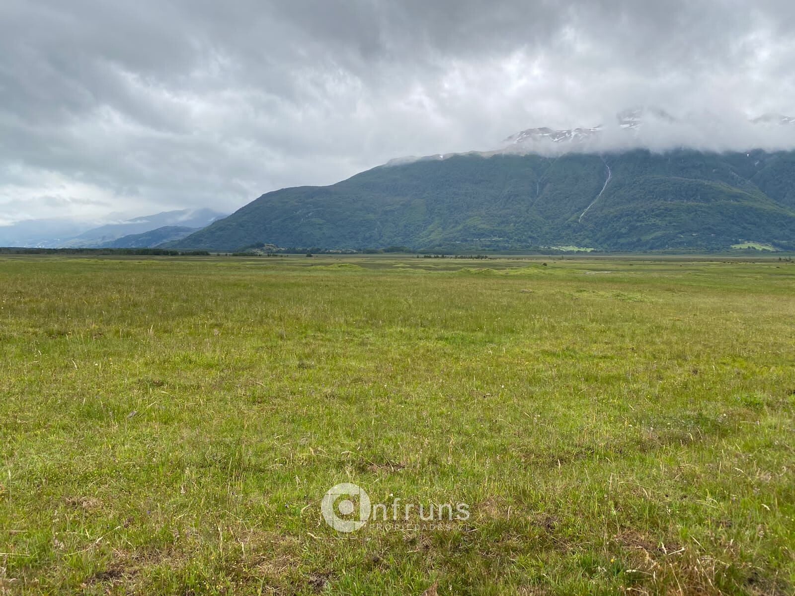 Campo en Venta en Cerro Castillo | 15 Dormitorios | 15 Baños | 2550000 m² | UF 20.043 - 4