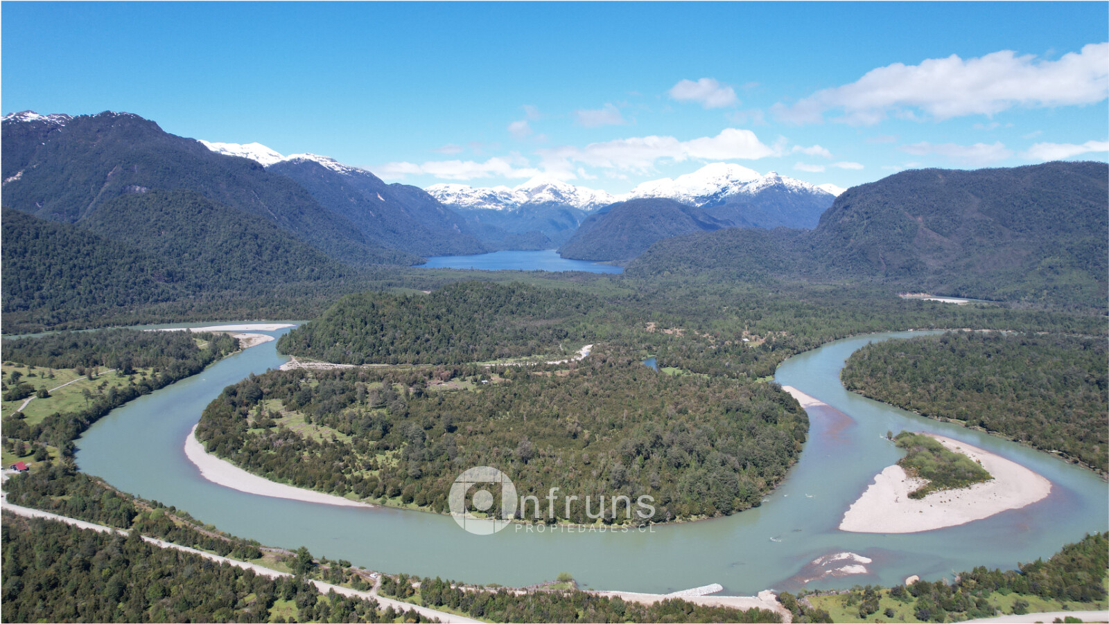 Terreno en Venta en Puerto Cisnes | 15 Dormitorios | 15 Baños | 830000 m² | UF 5.500 - 8
