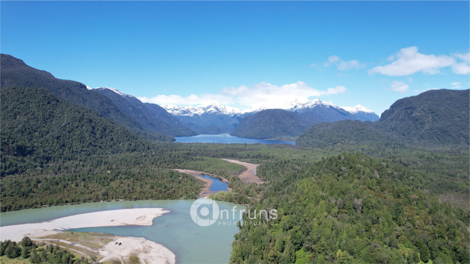 Terreno en Venta en Puerto Cisnes | 15 Dormitorios | 15 Baños | 830000 m² | UF 5.500 - 10