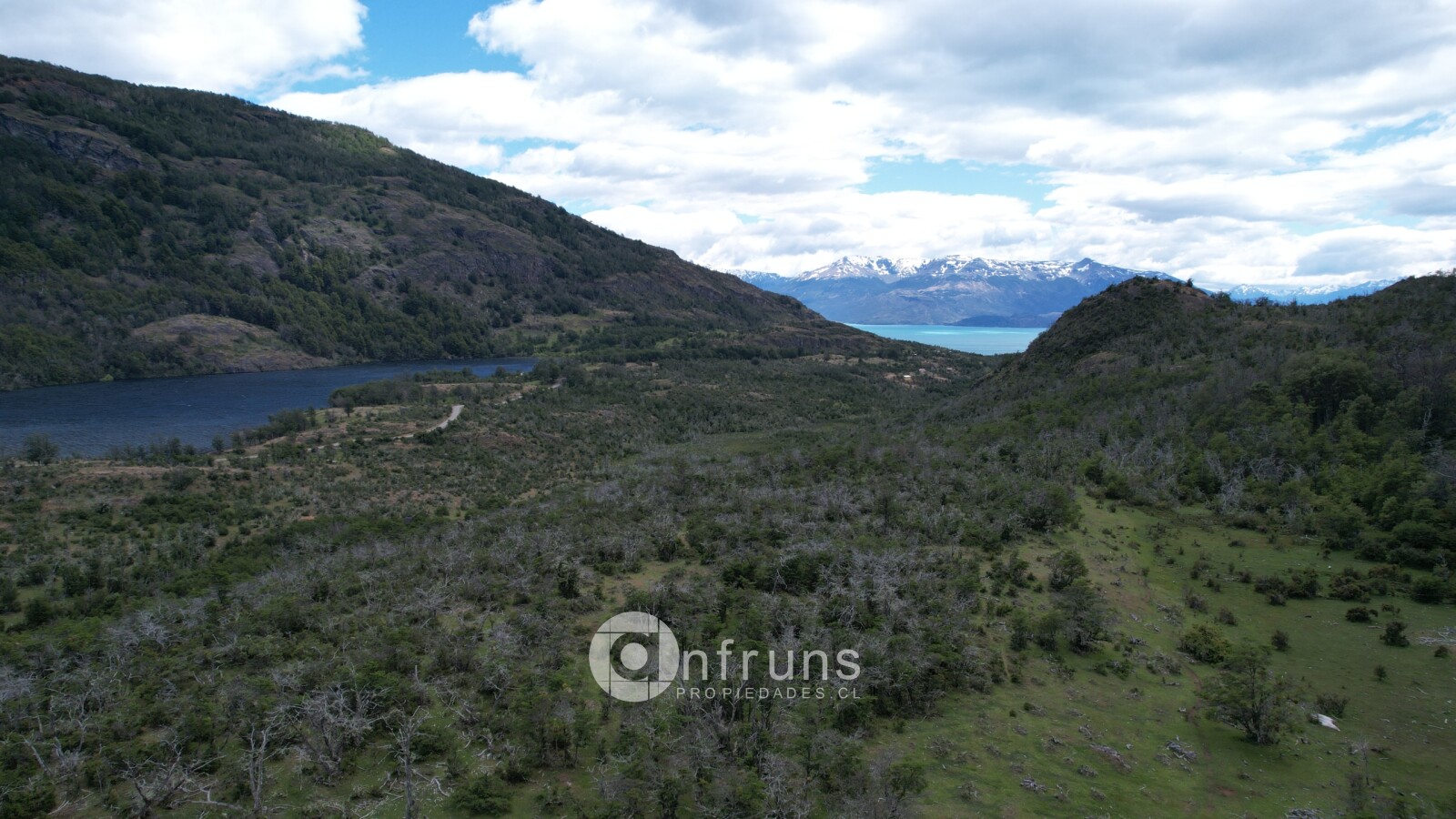 Campo en Venta en Lago General Carrera | 15 Dormitorios | 15 Baños | 1260000 m² | UF 11.515 - 6