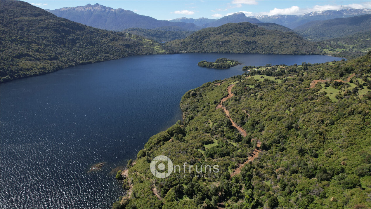 Campo en Venta en Coyhaique | 15 Dormitorios | 15 Baños | 1410000 m² | UF 64.000 - 3