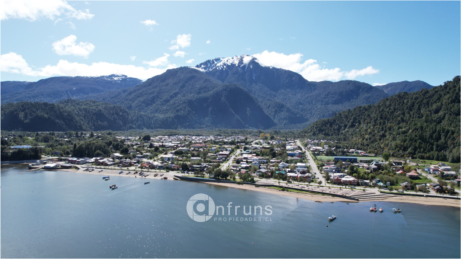Campo en Venta en Puerto Cisnes | 15 Dormitorios | 15 Baños | 8000000 m² | UF 36.800 - 9
