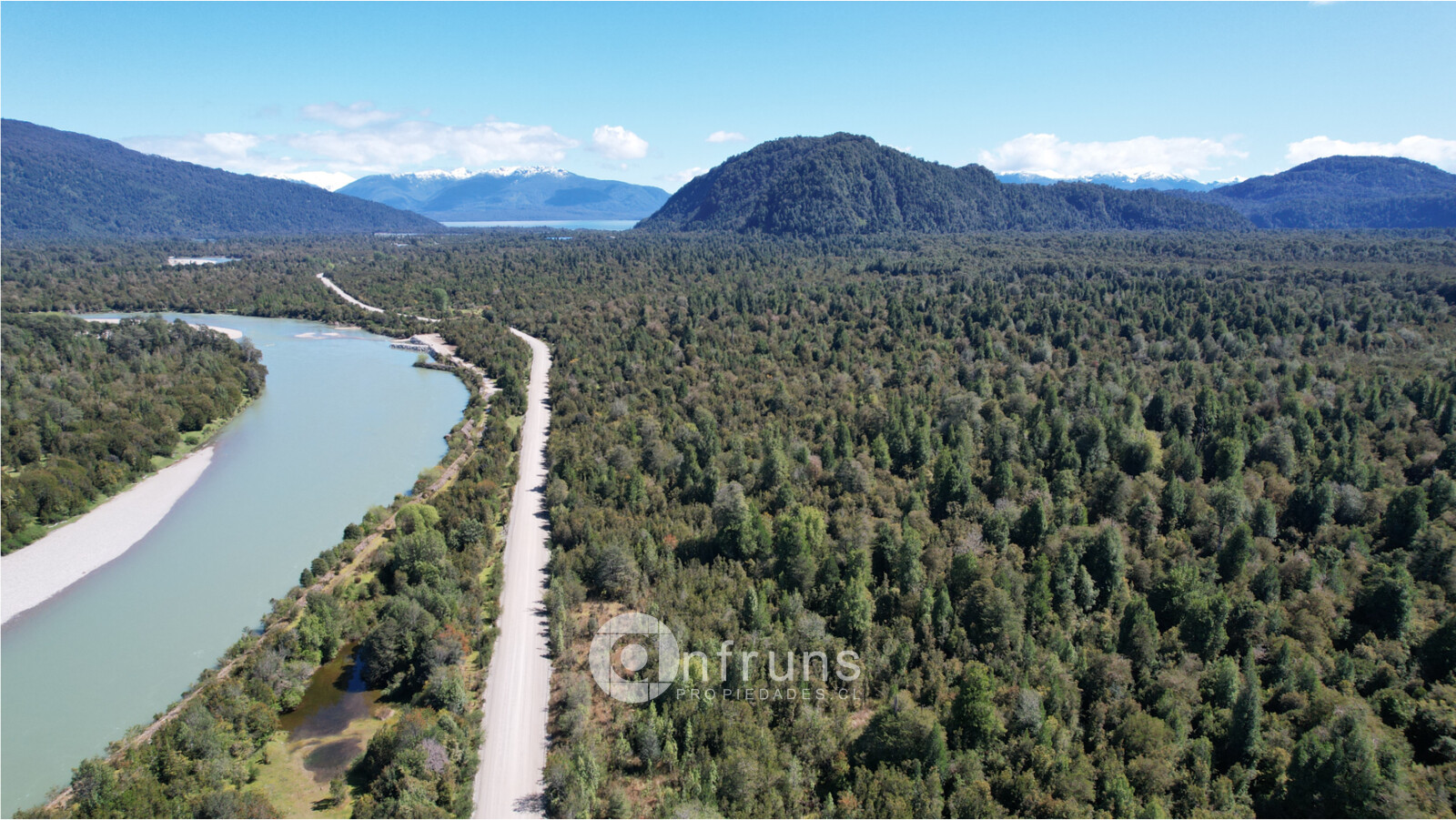 Campo en Venta en Puerto Cisnes | 15 Dormitorios | 15 Baños | 8000000 m² | UF 36.800 - 8