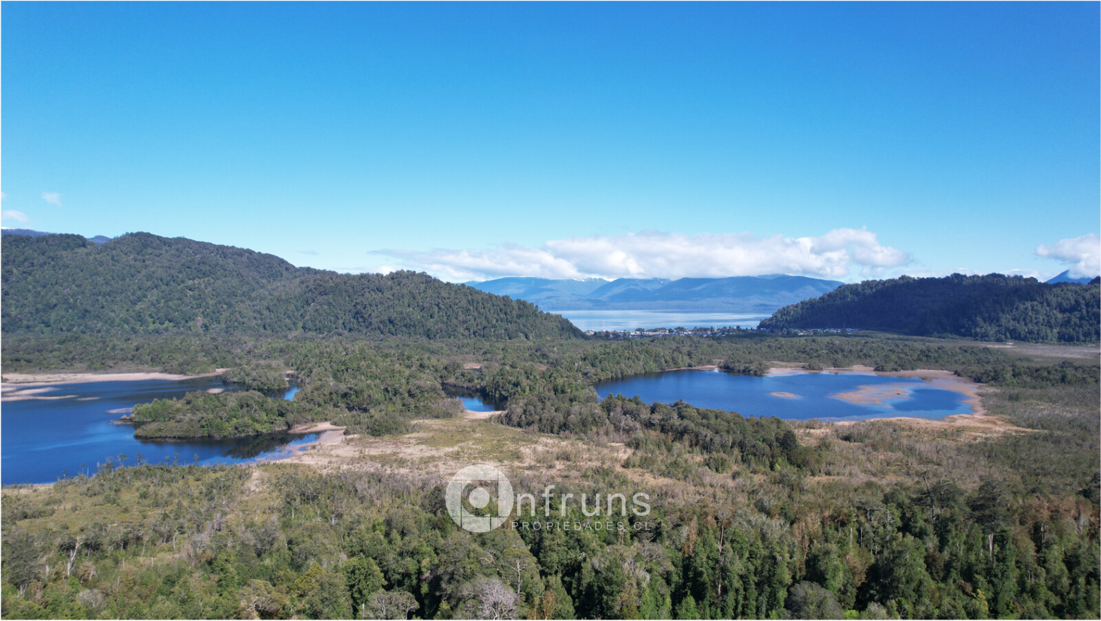Campo en Venta en Puerto Cisnes | 15 Dormitorios | 15 Baños | 8000000 m² | UF 36.800 - 2