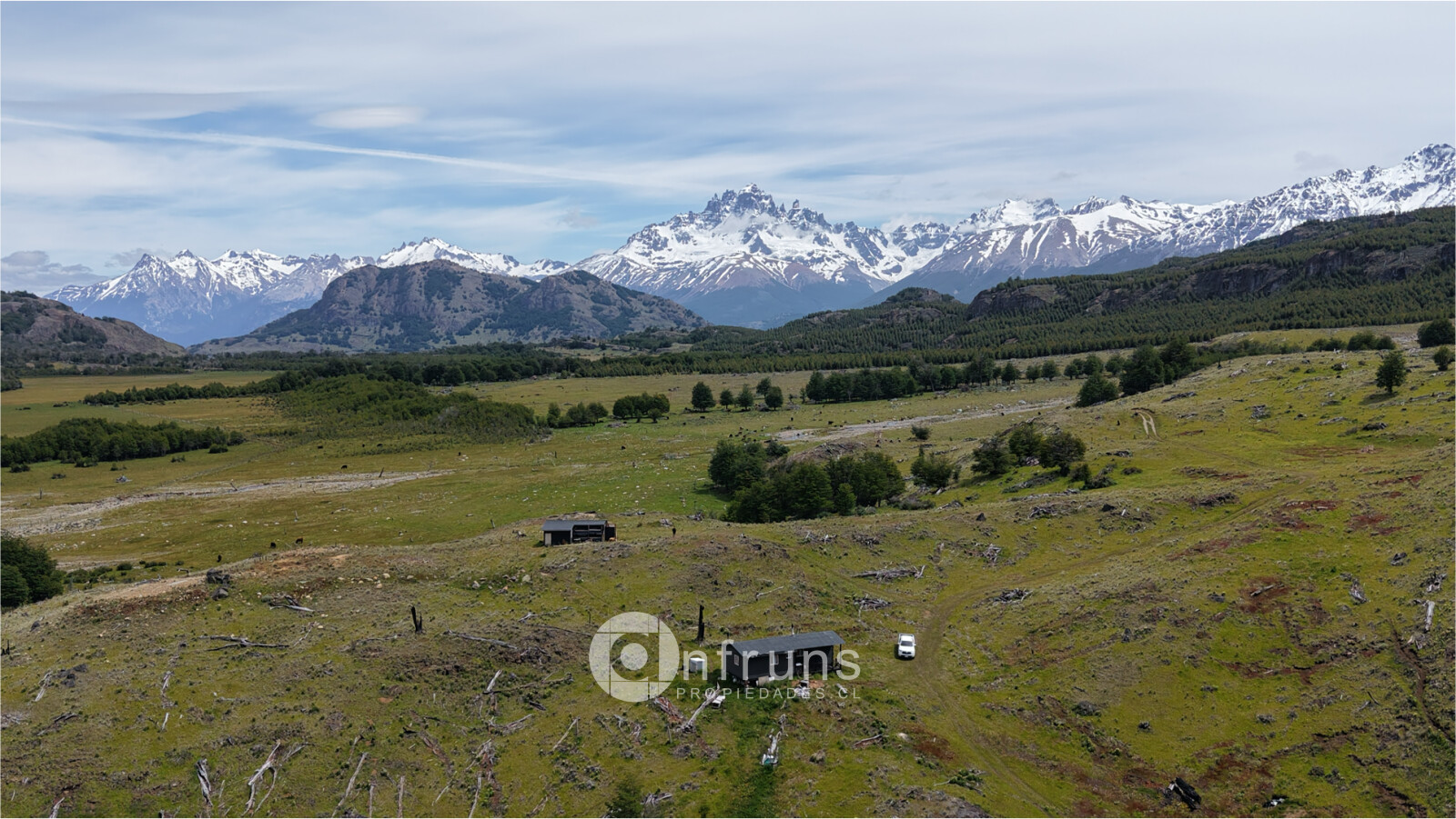 Terreno en Venta en Cerro Castillo | 15 Dormitorios | 15 Baños | 36670000 m² | UF 28.670 - 4
