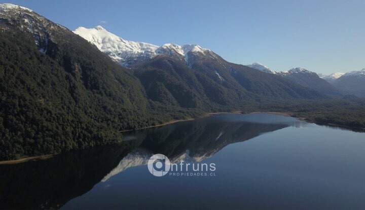 Lodge en Venta en Carretera Austral | 15 Dormitorios | 15 Baños | 6200000 m² | UF 27.858 - 7