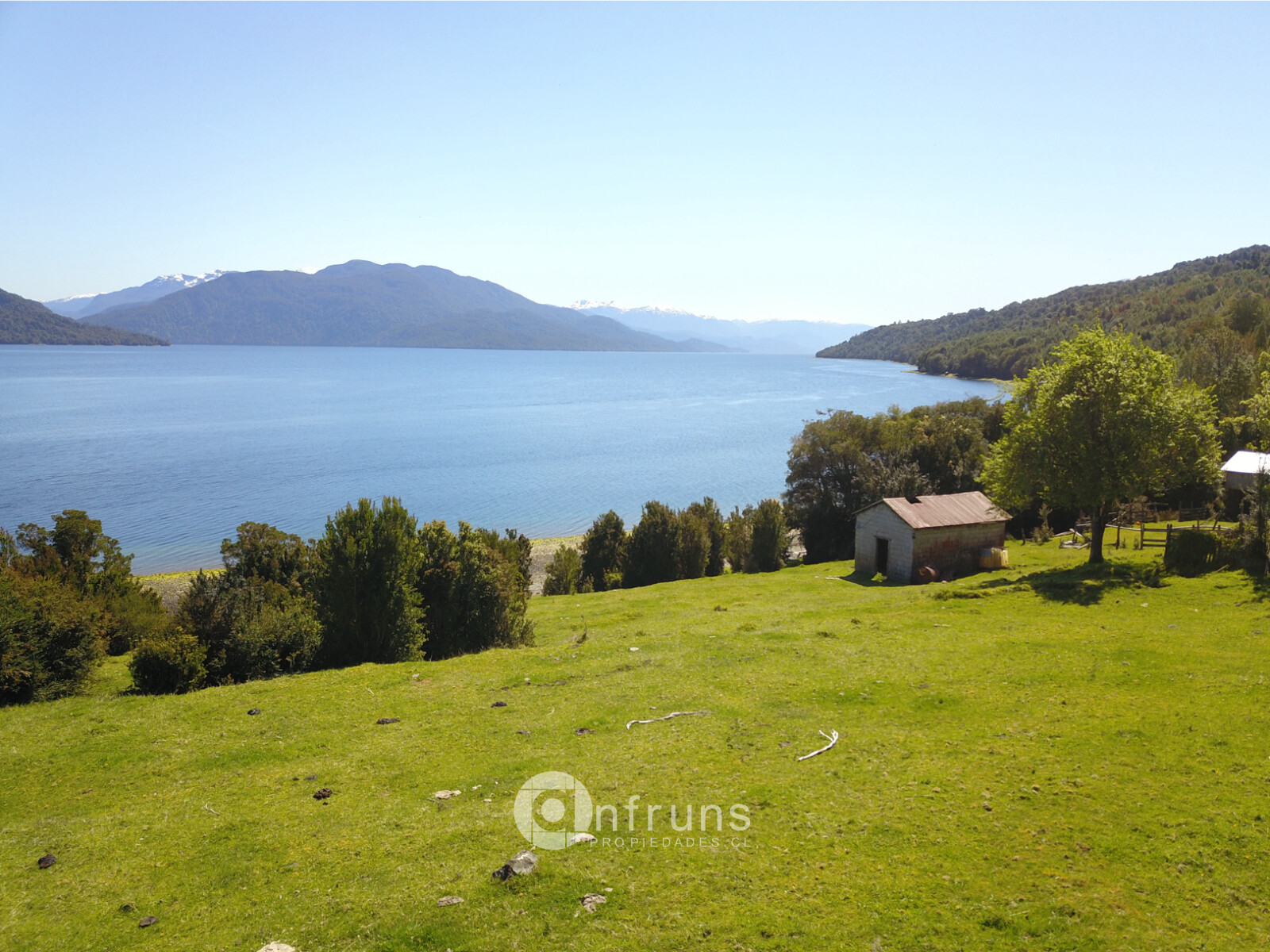 Terreno en Venta en Puerto Cisnes | 15 Dormitorios | 15 Baños | 2950000 m² | UF 12.000 - 2