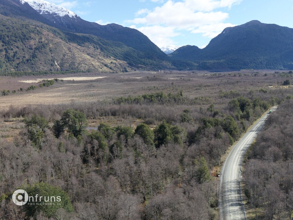 Campo en Venta en Chile Chico | 15 Dormitorios | 15 Baños | 3350000 m² | UF 38.000 - 4