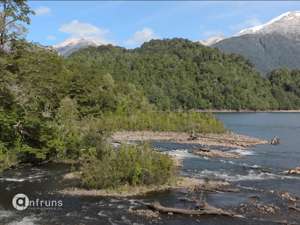 Distant view of the mountains