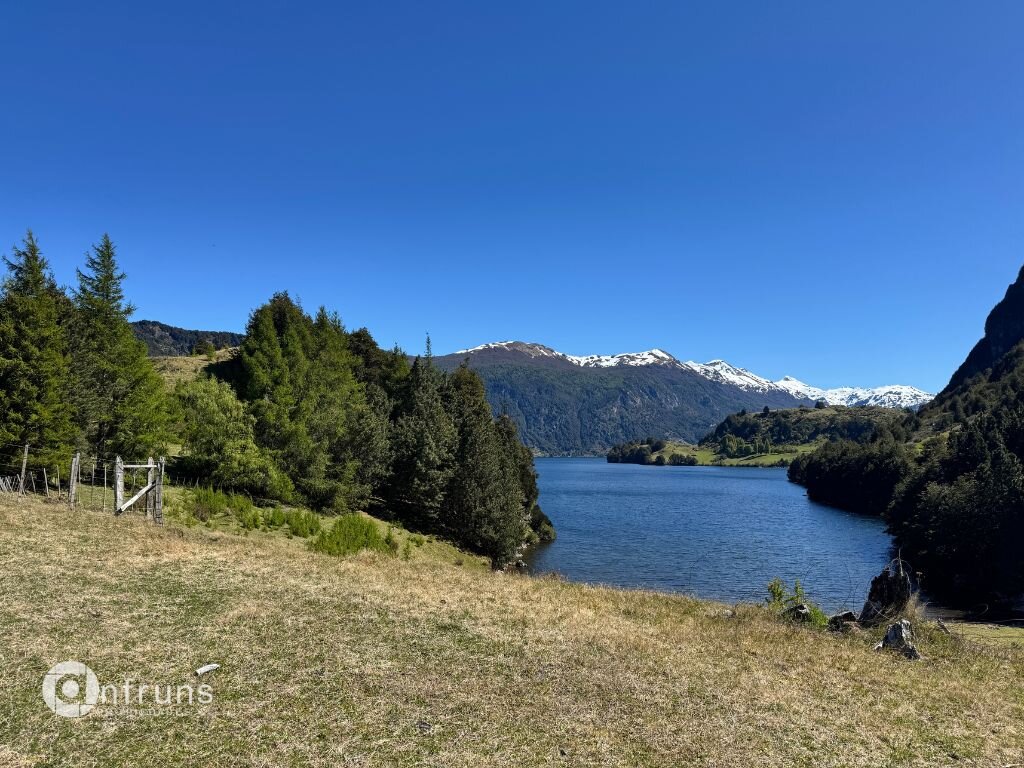 Parcela en Venta en Coyhaique | 15 Dormitorios | 15 Baños | 5000 m² | UF 1.600 - 2