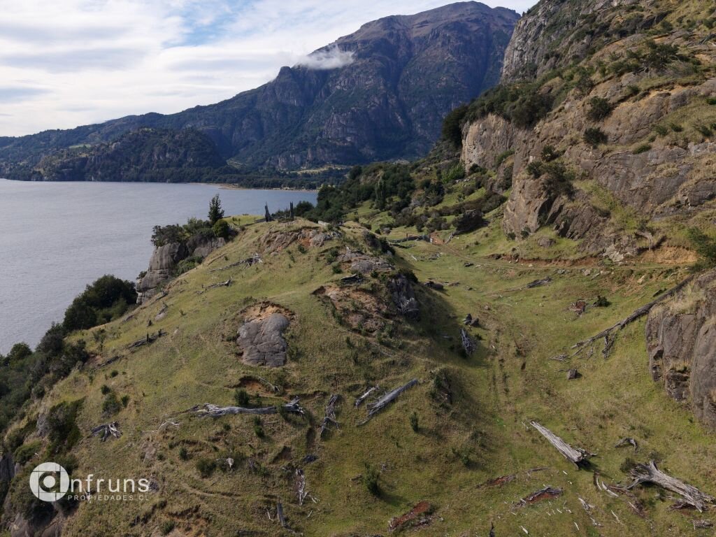 Lodge en Venta en Balmaceda | 15 Dormitorios | 15 Baños | 460000 m² | UF 26.000 - 3