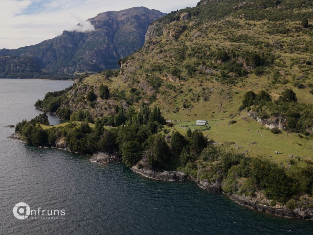 Lodge en Venta en Balmaceda | 15 Dormitorios | 15 Baños | 460000 m² | UF 26.000 - 7