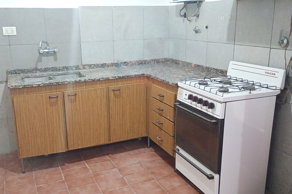 CÓMODA CASA 2 DORMITORIOS GUTIERREZ 2568 PLANTA BAJA - 5