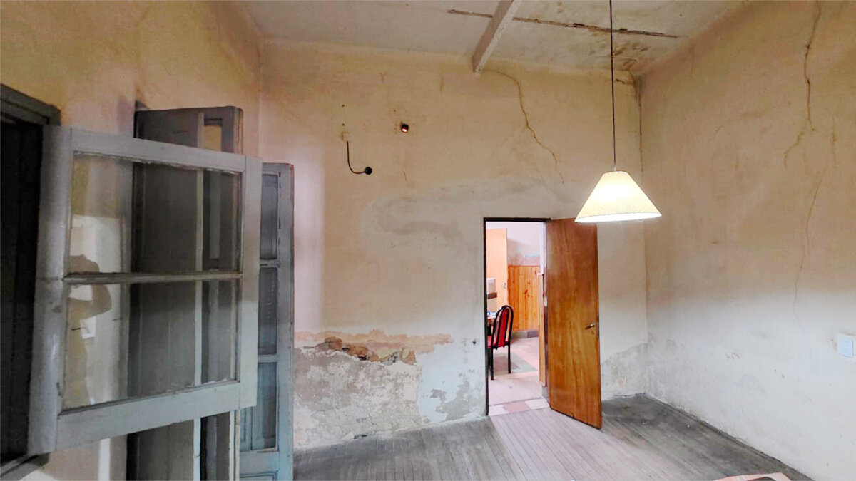 IMPORTANTE INMUEBLE MULTIPROPÓSITO IDEAL COMERCIOS AMEGHINO 671 — foto 5