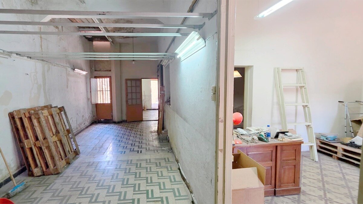 IMPORTANTE INMUEBLE MULTIPROPÓSITO IDEAL COMERCIOS AMEGHINO 671 — foto 2
