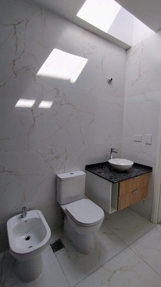 CASA RINCONES DE MANANTIALES - Imagen 11