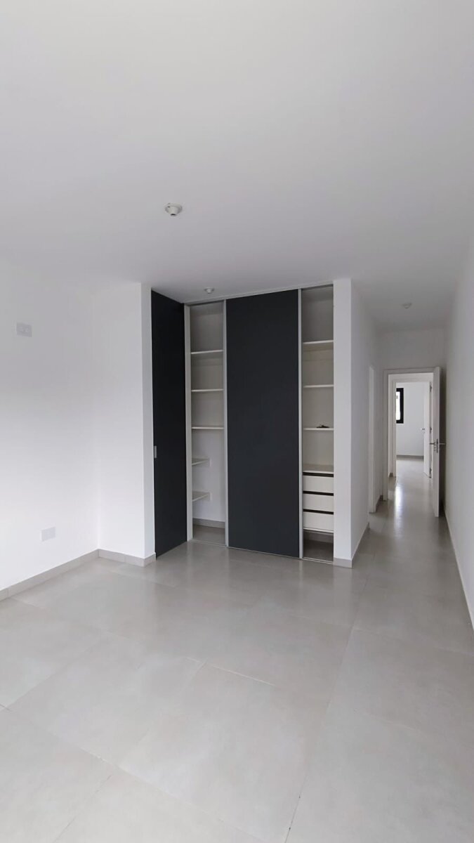 CASA RINCONES DE MANANTIALES - Imagen 9