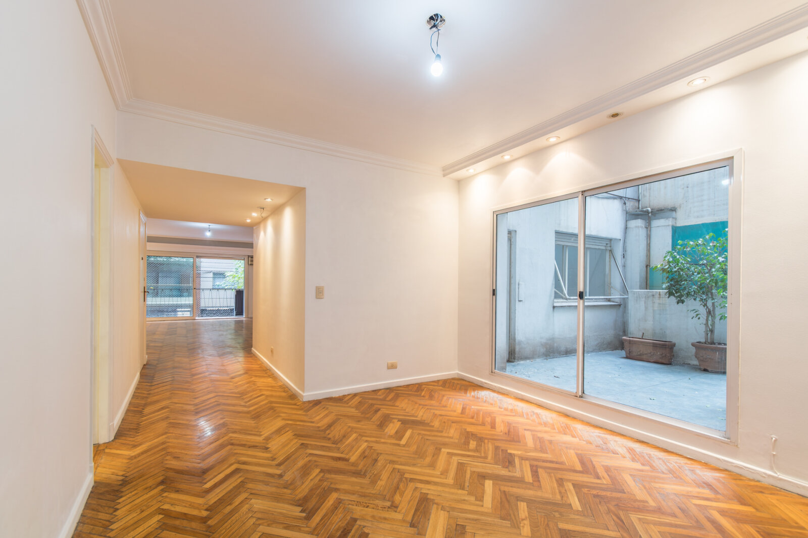 Piso de cuatro ambientes - Palermo Nuevo - Cochera y baulera — foto 12