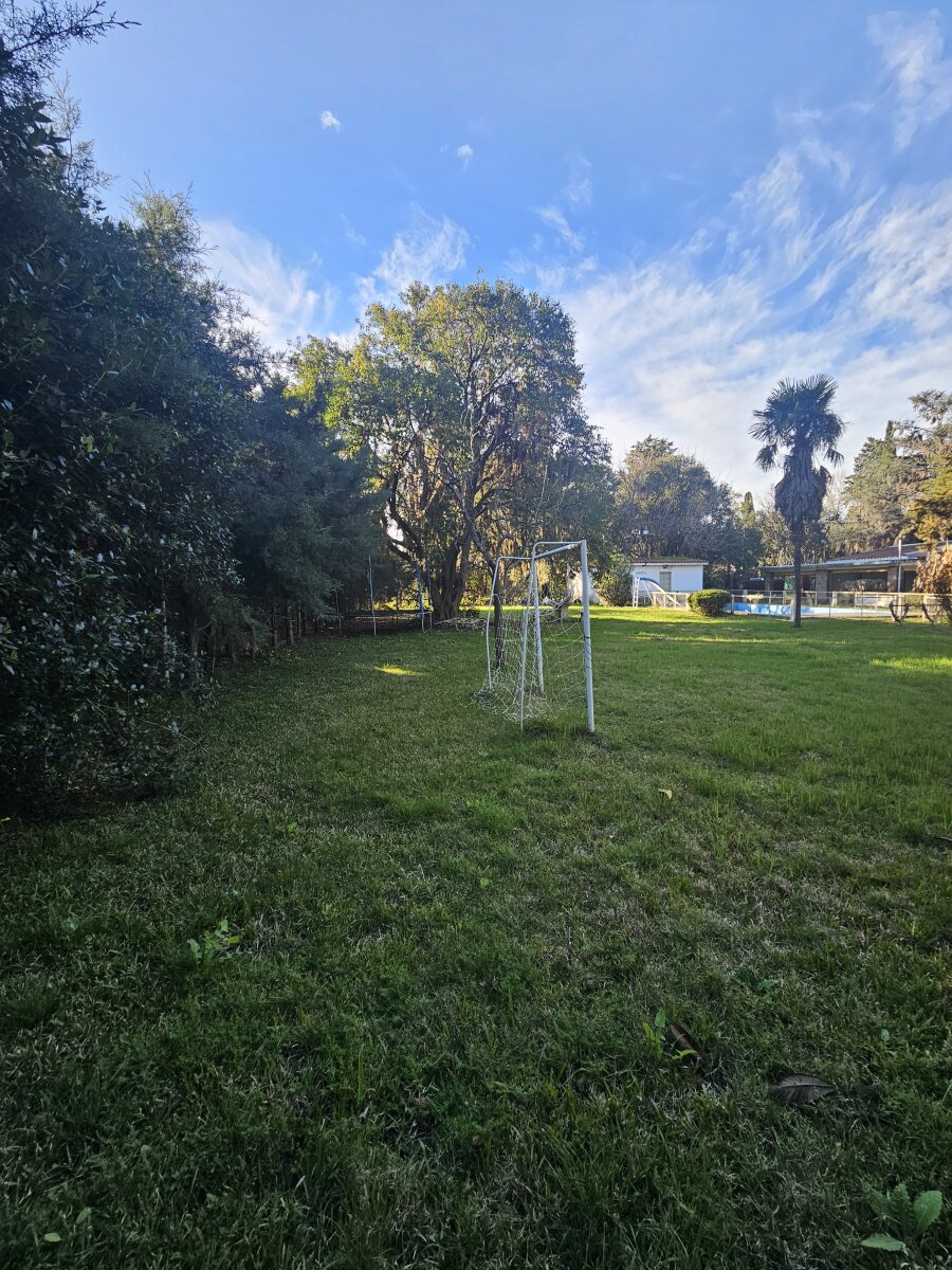 Oportunidad en Funes — Amplio terreno con casa a reciclar - 21