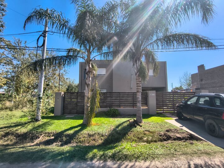 Casas - Roldan - Venta