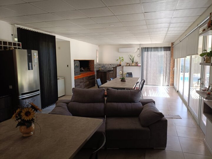 Casas - Iriondo - Venta