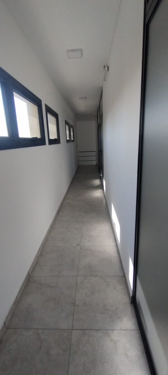 Se alquila oficina - 3