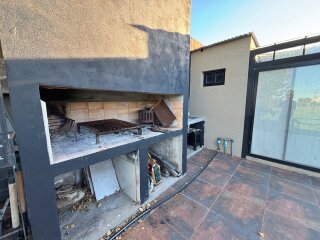 Casas - Funes - Venta