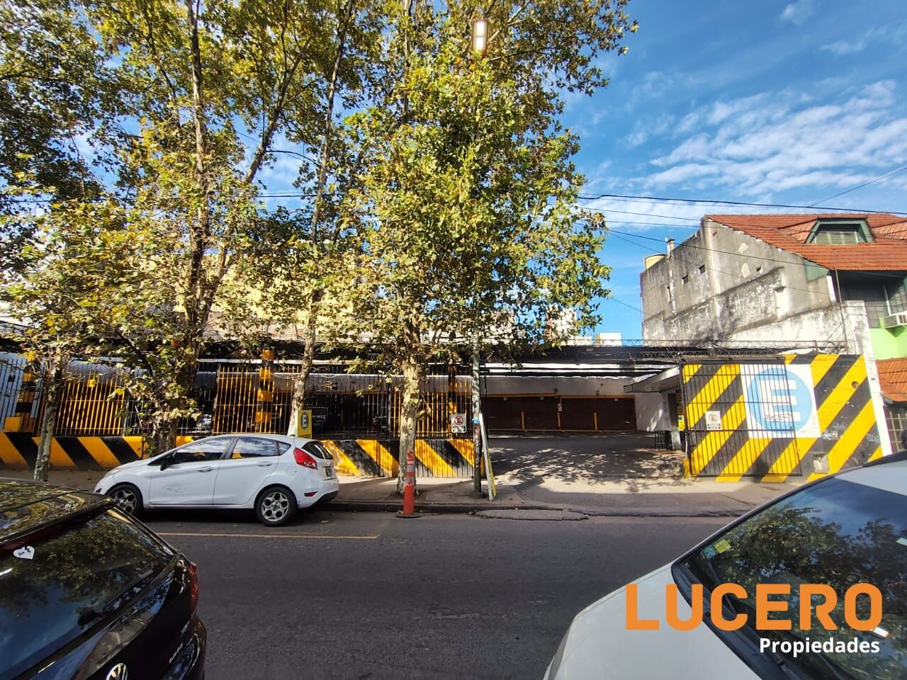 OPORTUNIDAD EN MORÓN CENTRO – LOTE CON PROYECTO APROBADO