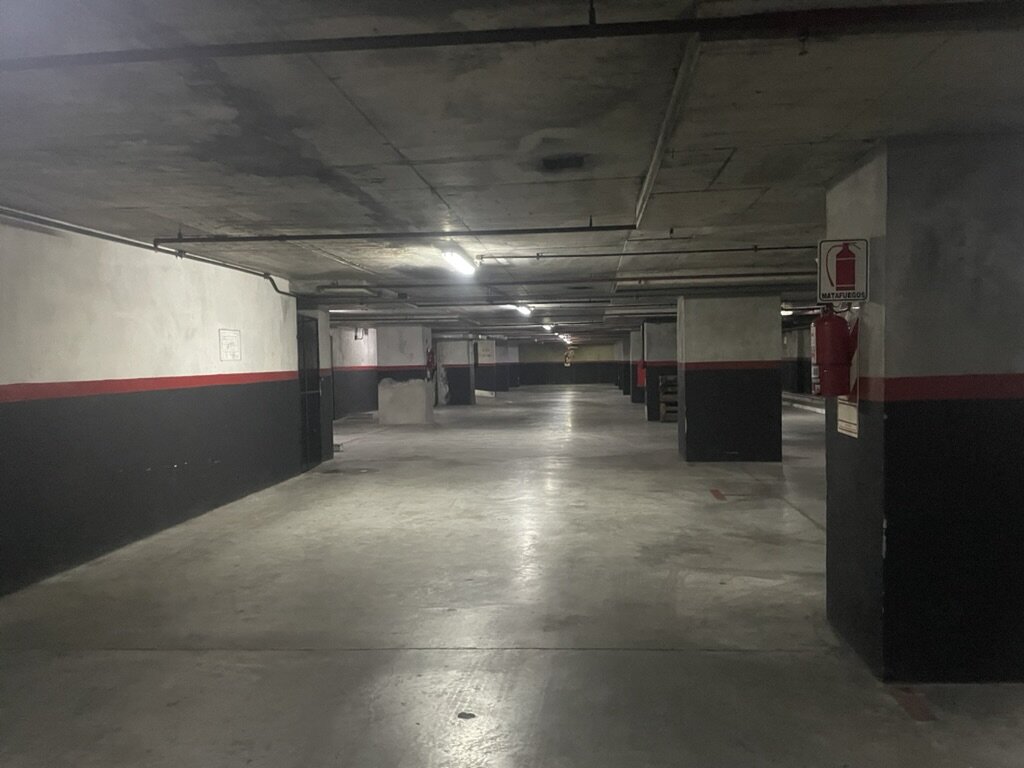 Venta cochera cubierta en San Nicolás - 6