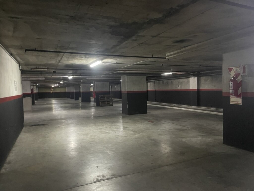Venta cochera cubierta en San Nicolás - 3