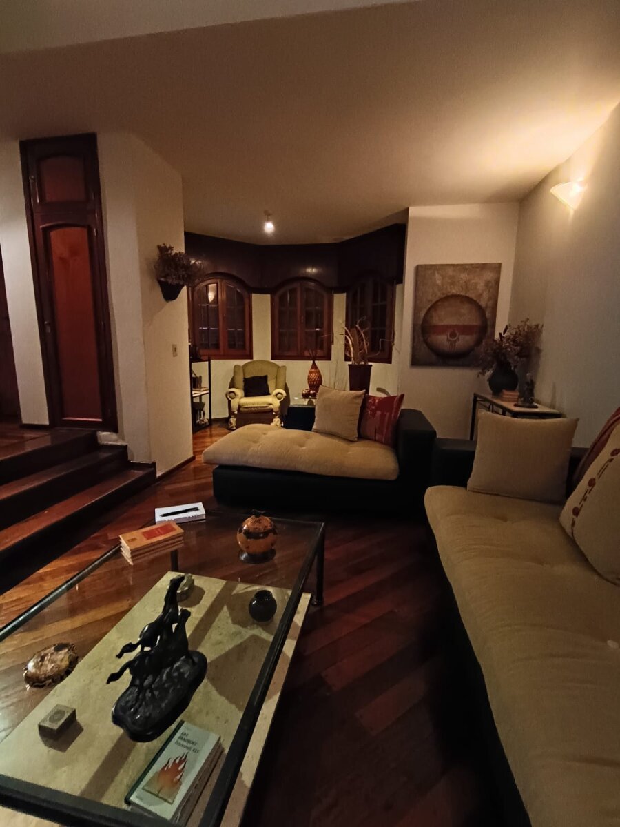 CASA DE CATEGORIA EN ZONA SUR - Imagen 21