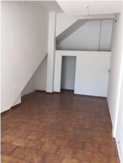 LOCAL COMERCIAL CON RENTA