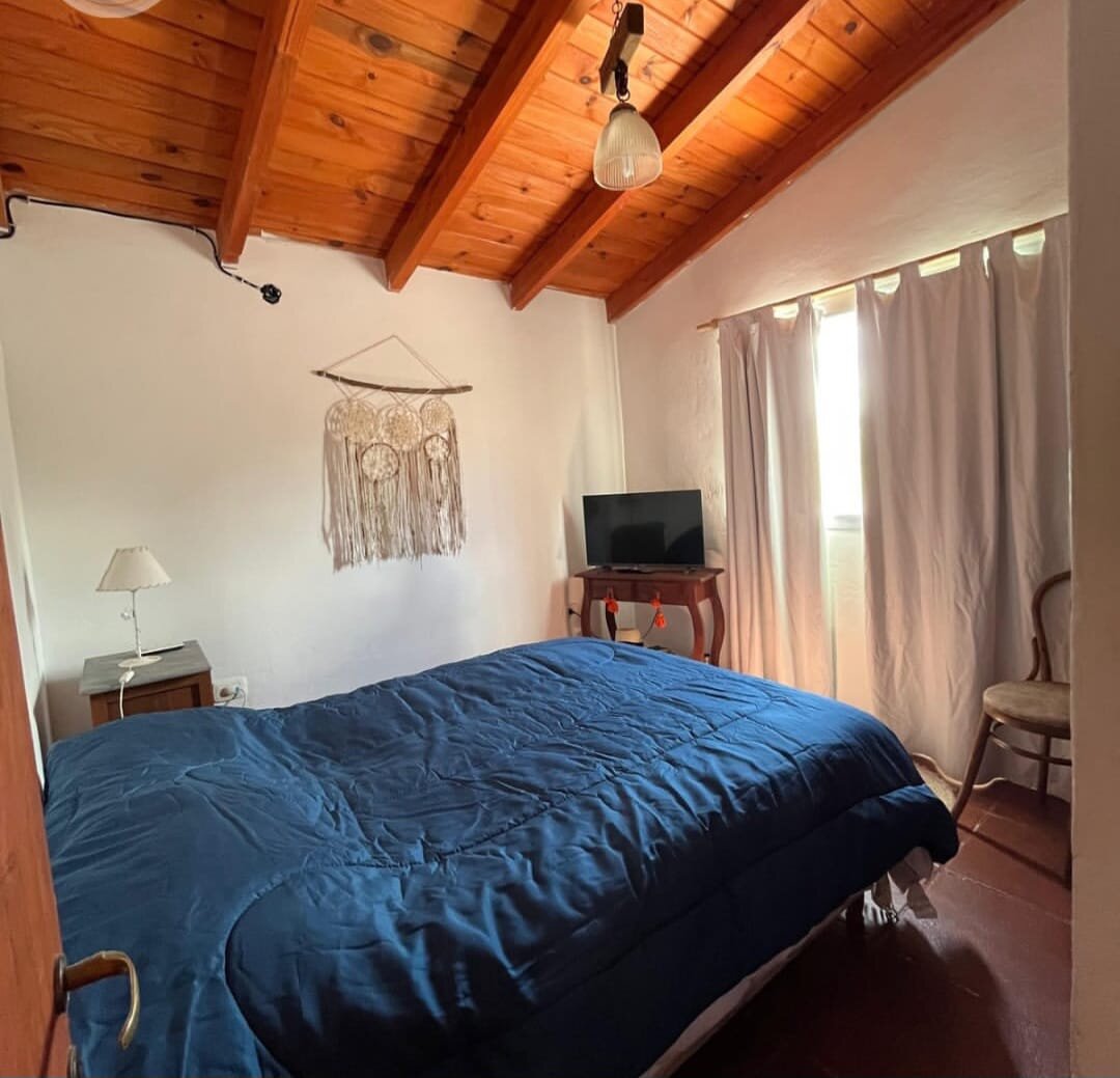 VENTA  CASA  EN LAS  SIERRAS DE CORDOBA PARQUE SIQUIMAN  2 DORM 1BAÑO C/PILETA DOL 95.000 - Imagen 7