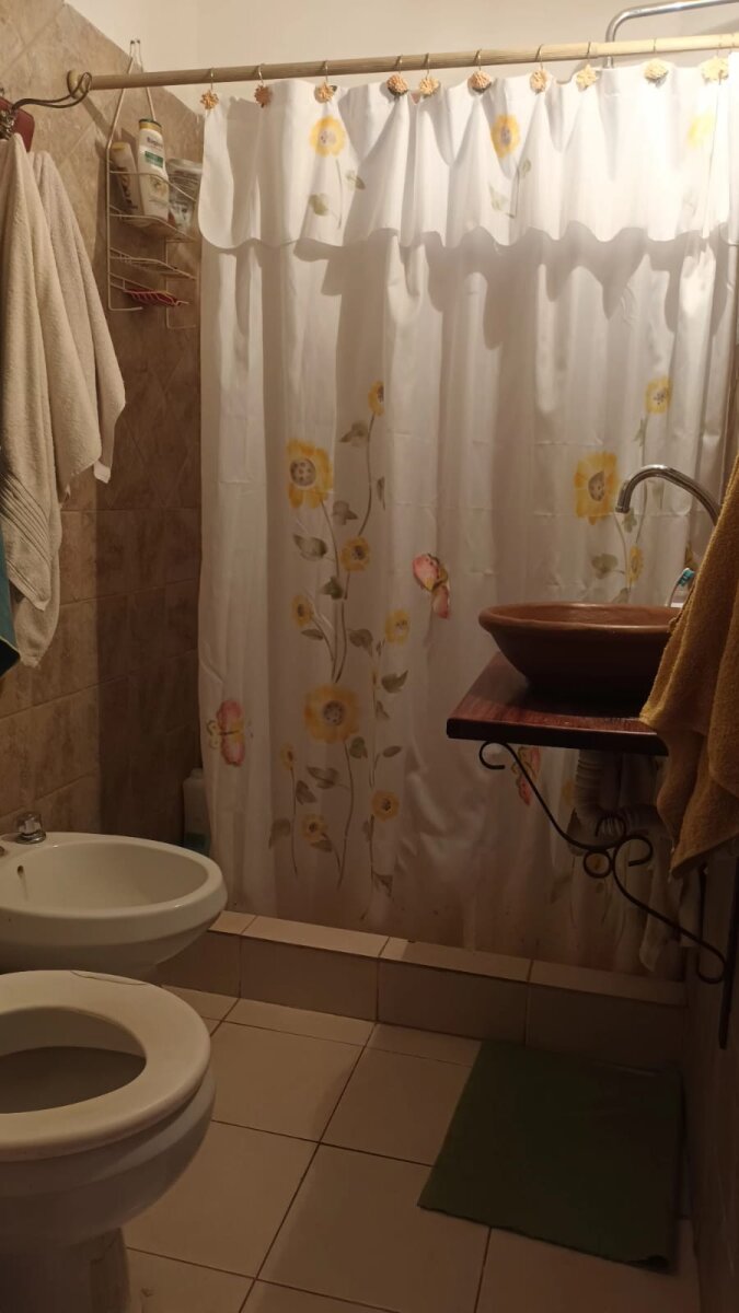 VENTA  CASA  EN LAS  SIERRAS DE CORDOBA PARQUE SIQUIMAN  2 DORM 1BAÑO C/PILETA DOL 95.000 - Imagen 8