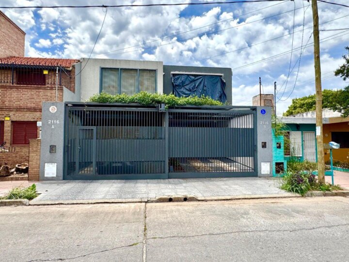 Dúplex Premium en Venta 2 Dor + Escritorio Cochera Doble Patio B° Alto Alberdi