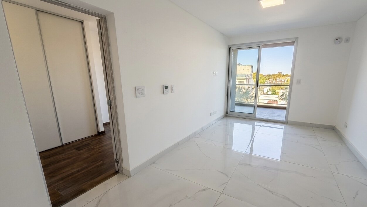 UN DORMITORIO CON AMENITIES - 2