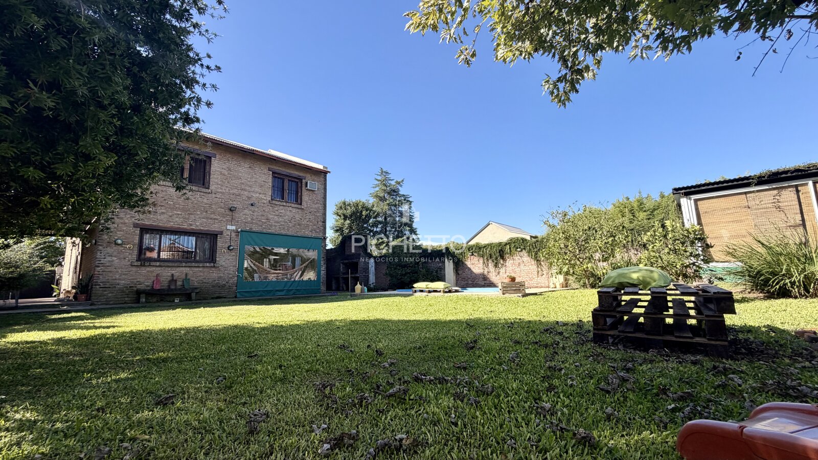 Casa de 4 dormitorios en Fisherton - 2