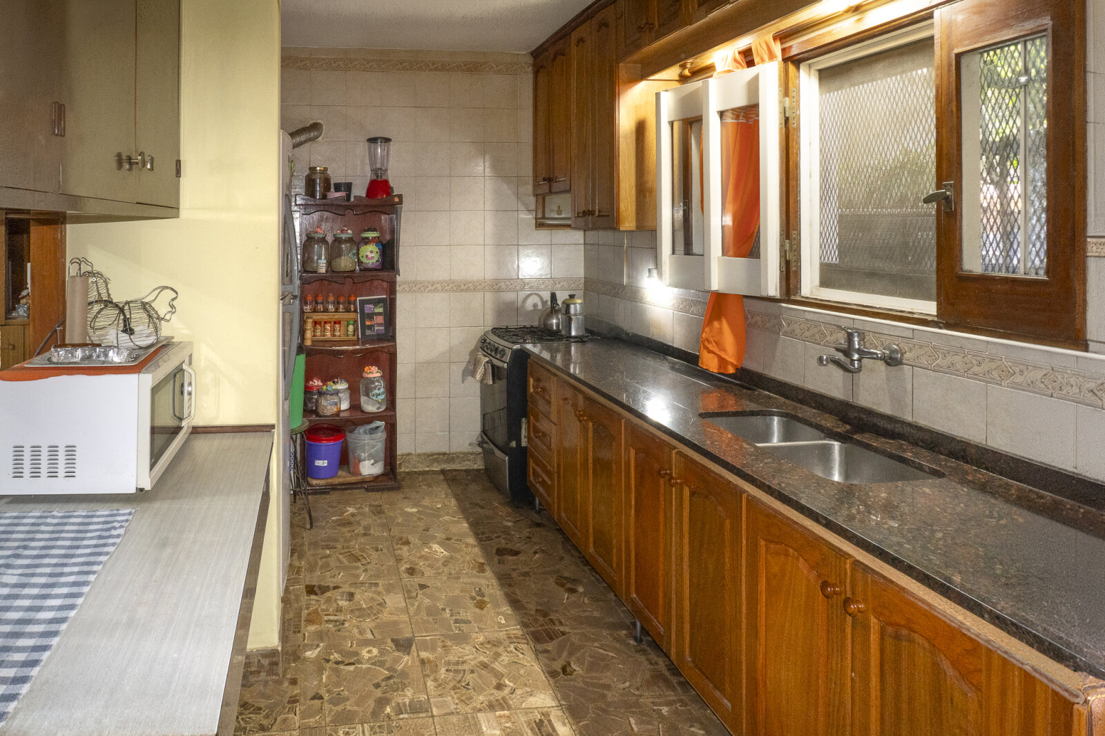 VENTA. Casa en centro de Baigorria. - 7