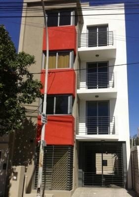 A. Tecera depto en venta 1 dorm. con balcon y entrada para auto