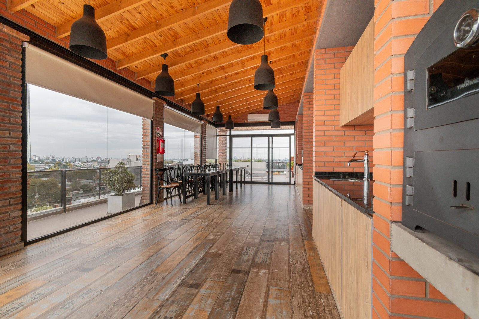 HERMOSO DEPARTAMENTO EN VENTA - 2 AMBIENTES EN SPAZIO POLO - 42