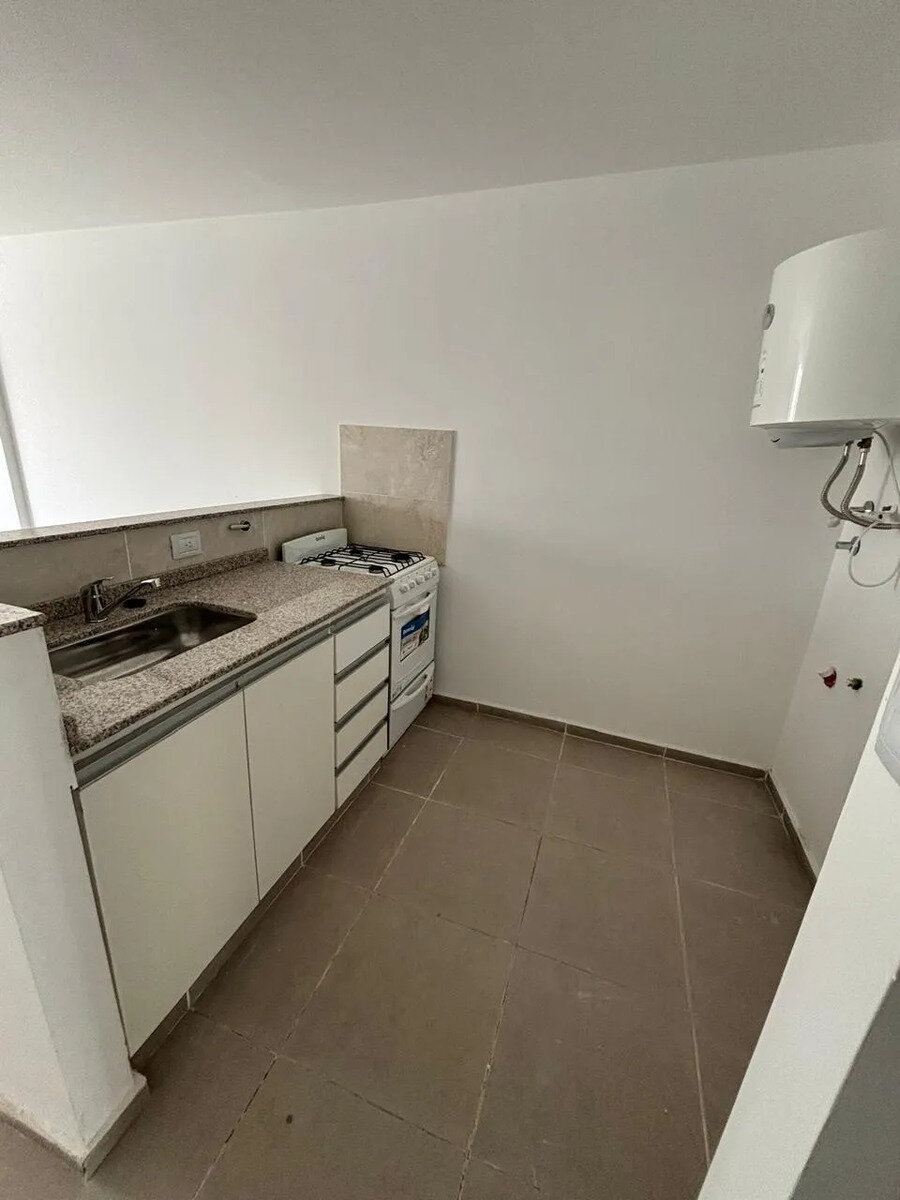 Apto Crédito Hipotecario Alberdi 1 Dorm Contrafrente - Imagen 2