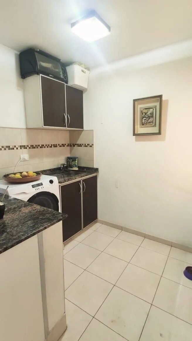 Dpto De Un Dorm Con Cochera Y Piscina Barrio Gral Paz - Imagen 3