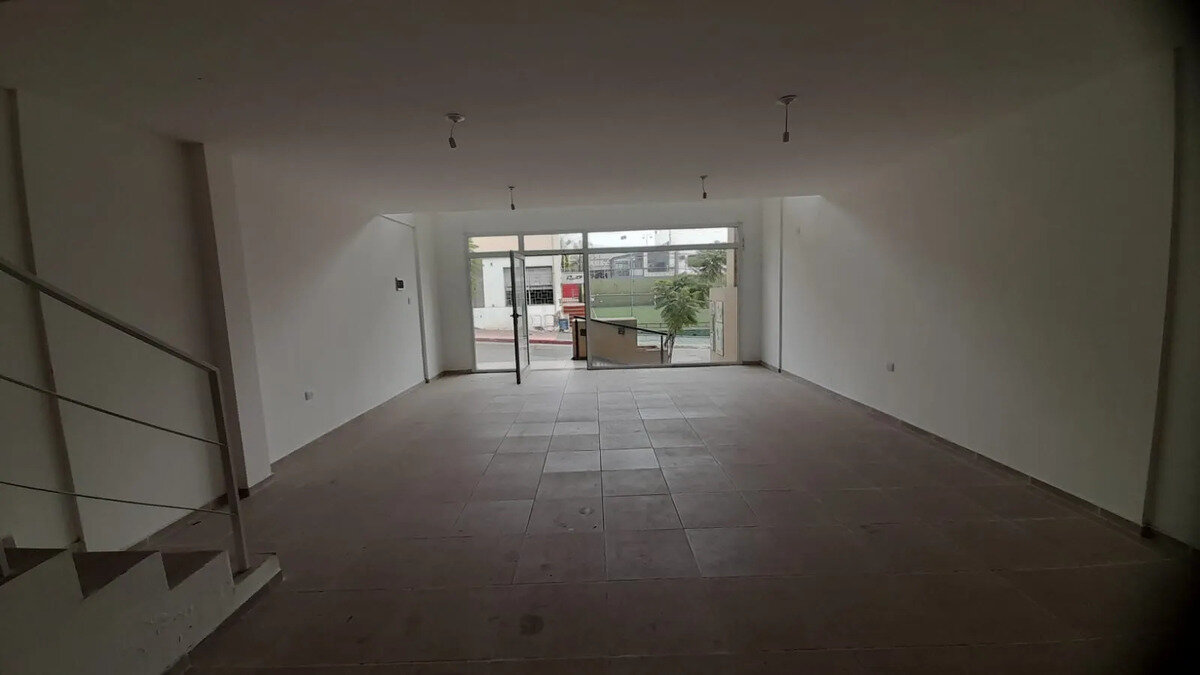 Se Vende Local Comercial 103 Mts Propios Dólares 135.000 - Imagen 10